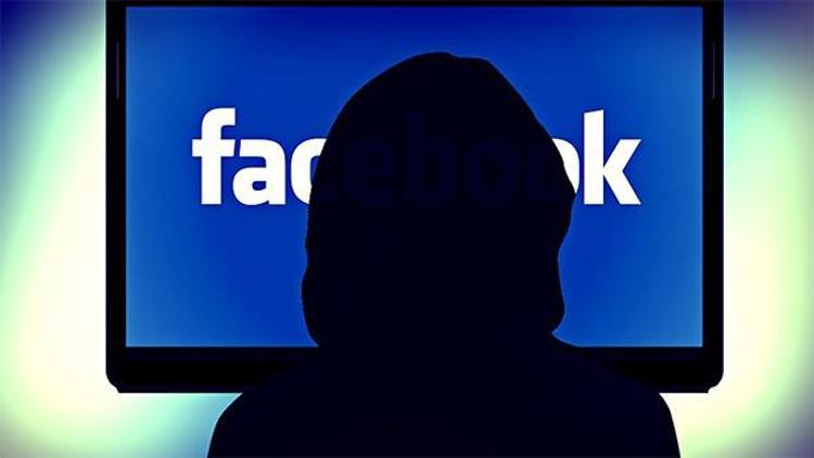 Facebookta arama geçmişinizi silin, arkanızda iz bırakmayın
