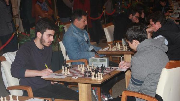 29 Ekim coşkusu satranç turnuvasıyla başladı