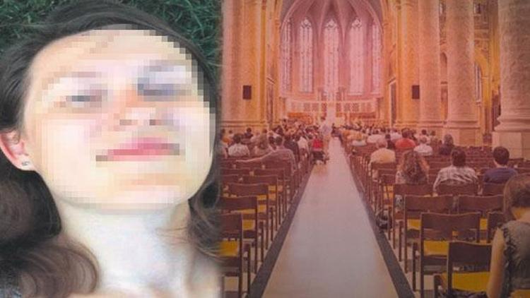 Rus turist İstanbuldaki kilisede mum yaktığı sırada dehşeti yaşadı