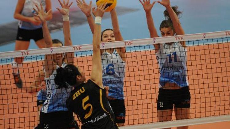 Nilüfer Belediyespor - Vakıfbank: 2-3