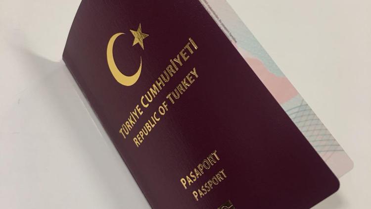 Yeni nesil pasaportlar ilk kez görüntülendi