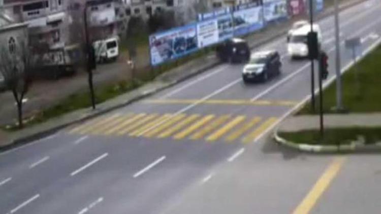 Mudanyada Mobese kameraları trafik kazalarını görüntüledi