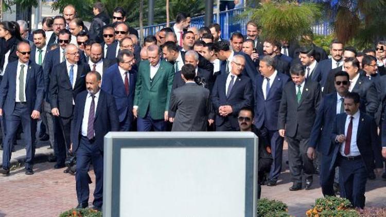 Erdoğan: O ülkeler çözmezse biz buraları yerle bir ederiz