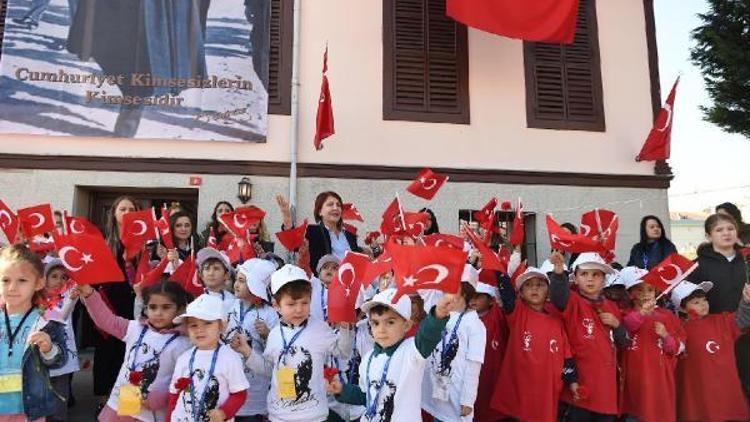 Minikler Atatürkü Ambarlı Atatürk Evinde andı