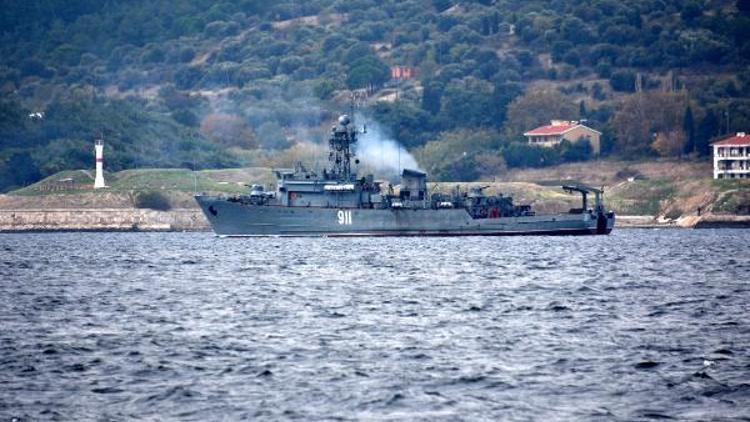 Rus mayın tarama gemisi, Çanakkale Boğazından geçti