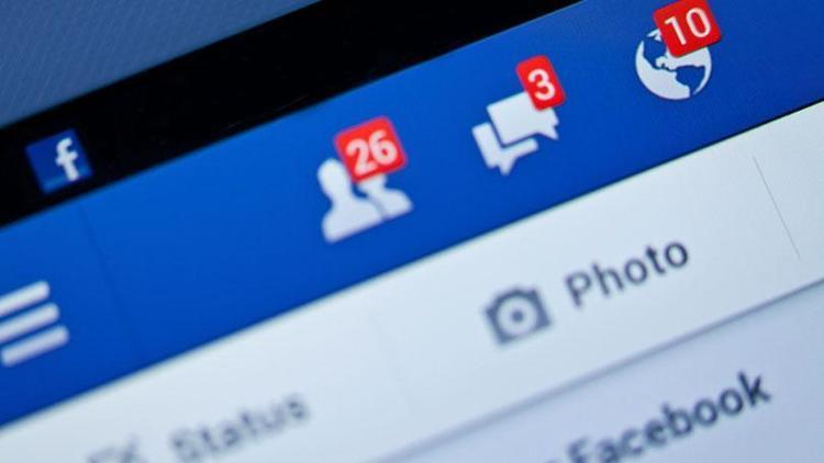 Facebook kullanıcıların çıplak fotoğrafını istiyor