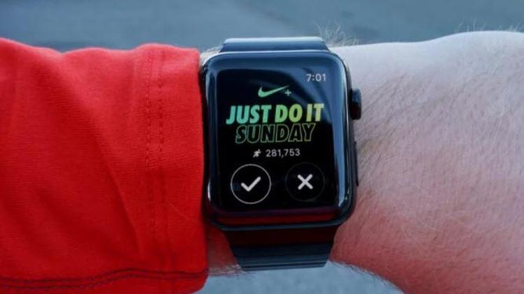 Apple Watch Series 3 İstanbul Maratonunda koşturuyor