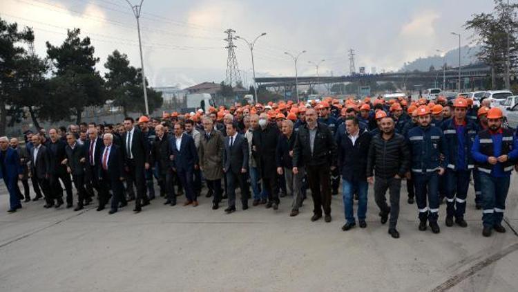 İşçiler, Kardemirin kapatılmasını önleyen eylemlerin yıl dönümünde yürüdü
