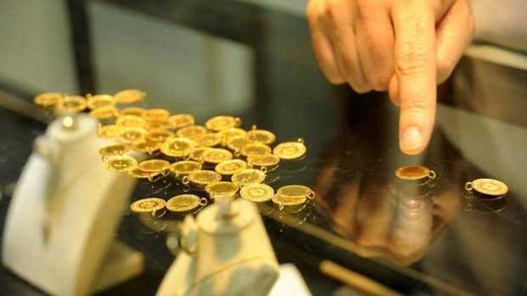Çeyrek altın 262 liradan alıcı buluyor