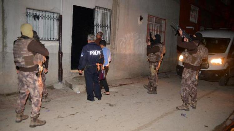 Adanada DEAŞ operasyonu: 11 gözaltı