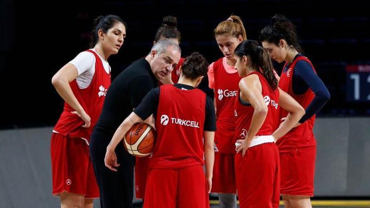 Milli Kadın Basketbol Takımı Estonya deplasmanında