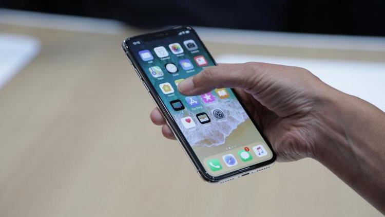 iPhone X Turkcellde satışa çıkıyor