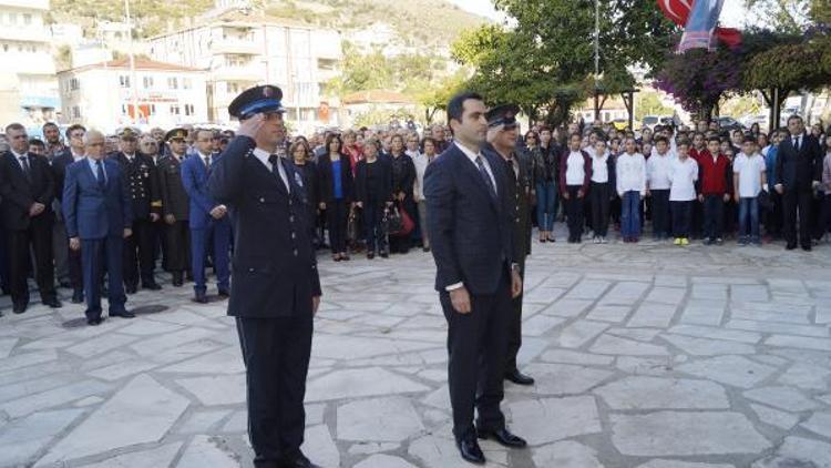 Atatürk, Finikede törenle anıldı