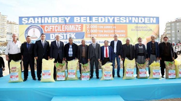 Şahinbeyin çiftçiye desteği sürüyor