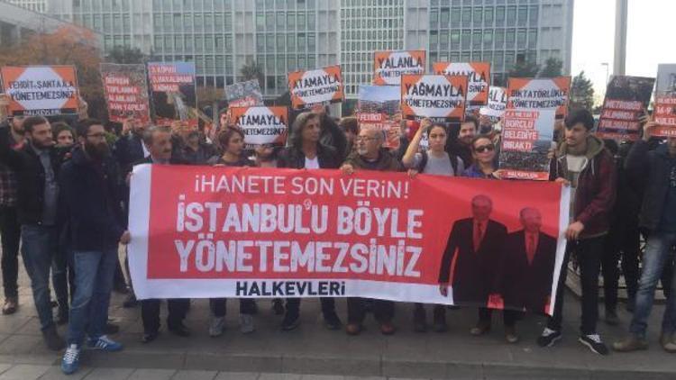 İBB önünde protesto