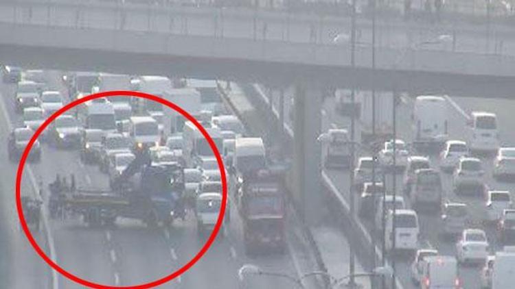 İstanbullulara mesai çıkışında trafik şoku