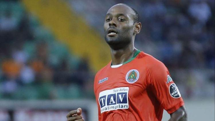 Vagner Love farkı O isimleri geride bıraktı