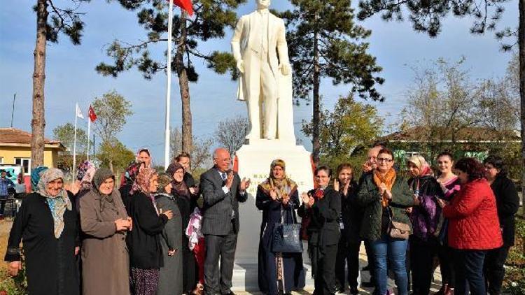 Süleymanpaşa Belediyesi Karacamuratlıların Ata özlemini dindirdi