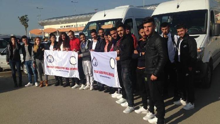 Hakkarili 25 sporcu 5 günlük gezi için İstanbula gönderildi