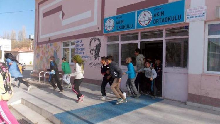 Tokat’ta AFAD’dan Afete Hazır Okul eğitimi