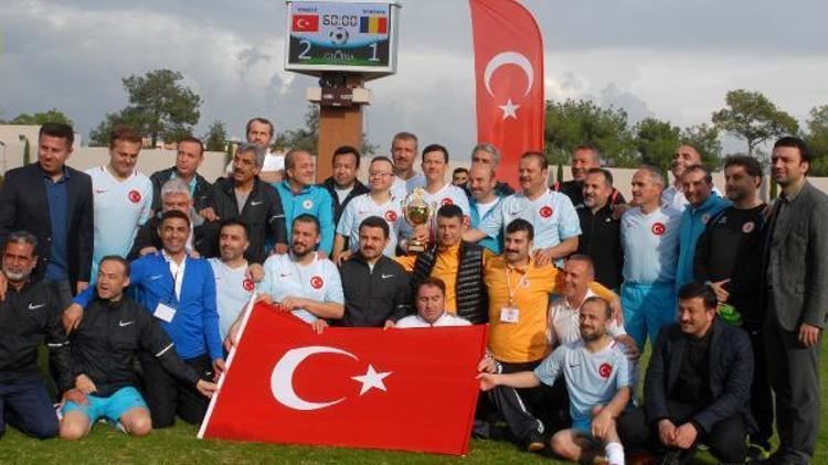 Uluslararası Parlamentolar Arası Futbol Turnuvasında şampiyon Türkiye