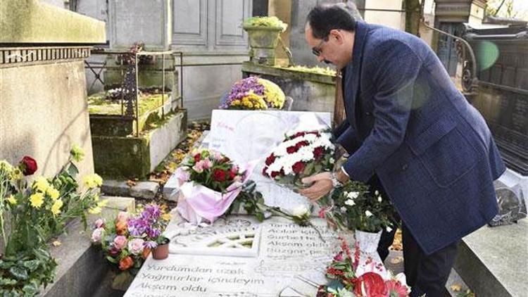 Cumhurbaşkanlığı Sözcüsü Kalın, Ahmet Kayanın mezarını ziyaret etti
