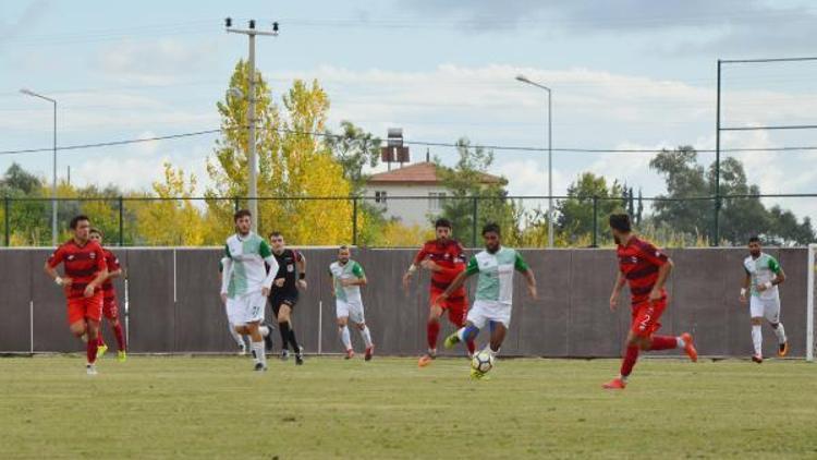 Serik deplasmanda farklı galip