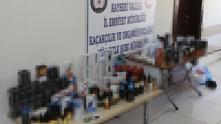 Kayseride kaçak sigara ve elektronik sigaraya 7 gözaltı