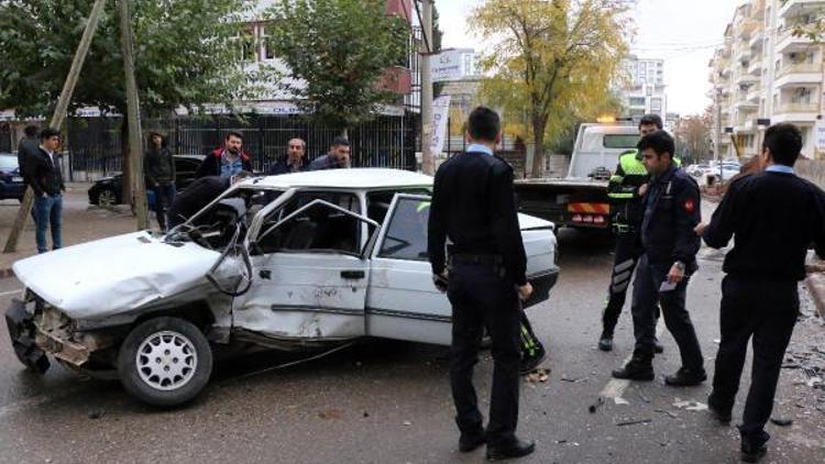 Siverek’te kaza: 8i öğretmen 10 kişi yaralandı