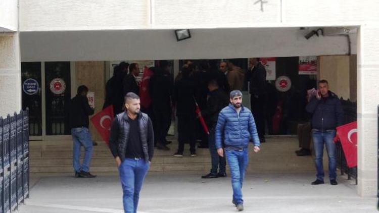 Şehit Kaymakam Safitürk davasında, 8 sanığın tutukluluğuna devam kararı