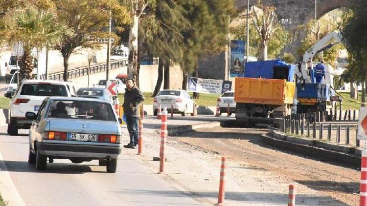 İzmirde sürücülerin tepkisini çeken çalışma