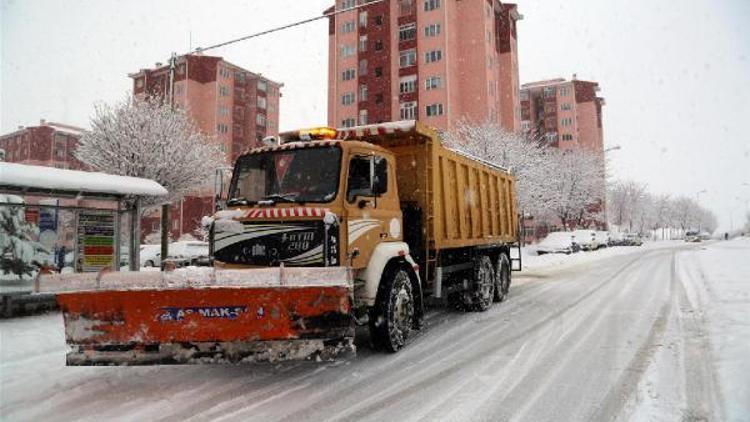 Nevşehir belediyesi karla mücadele çalışmalarına hazır