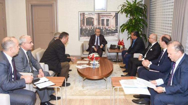 Mahrukatçılar Odası Başkanı Kozacıoğlu, Vali Demirtaşı ziyaret etti