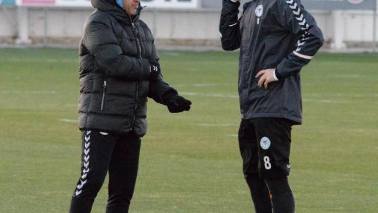 Atiker Konyaspor, Marsilya maçı hazırlıklarını sürdürdü