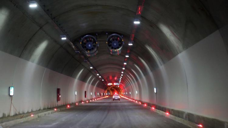 137 yıllık hayal gerçekleşti Ovit Tüneli ulaşıma açıldı