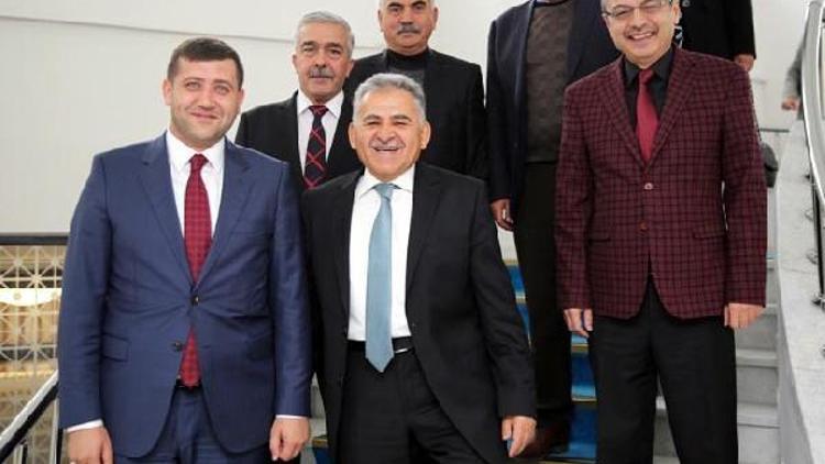 MHP İl Başkanı Ersoydan AK Partili Belediye Başkanı Büyükkılıça ziyaret