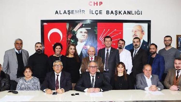 Alaşehir CHPde Akgündüz yeniden aday