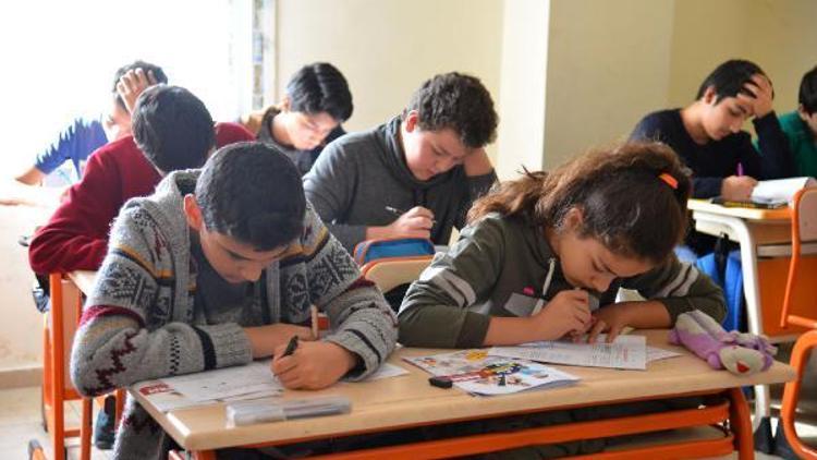 Gençlik Eğitim Merkezlerinde öğrenciler yeni sınav sistemine alışıyor