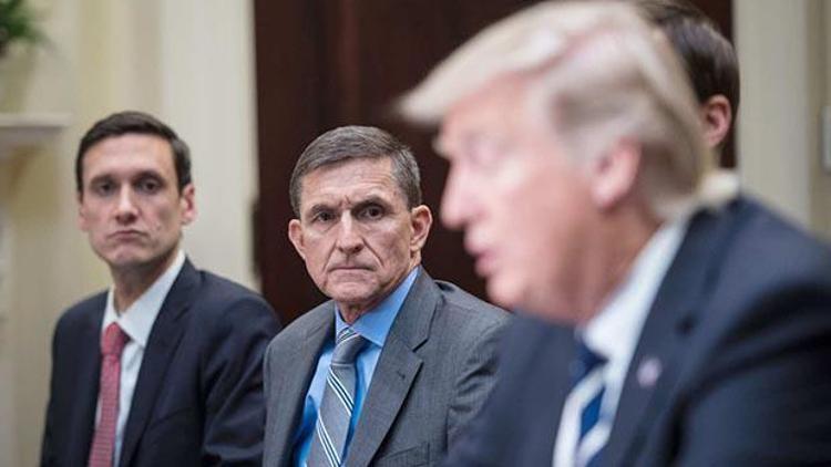 Son dakika... ABDde flaş gelişme... Flynn, Trumpla bağlarını kopardı