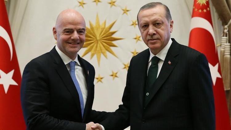Cumhurbaşkanı Recep Tayyip Erdoğan, FIFA Başkanı Infantinoyu kabul etti
