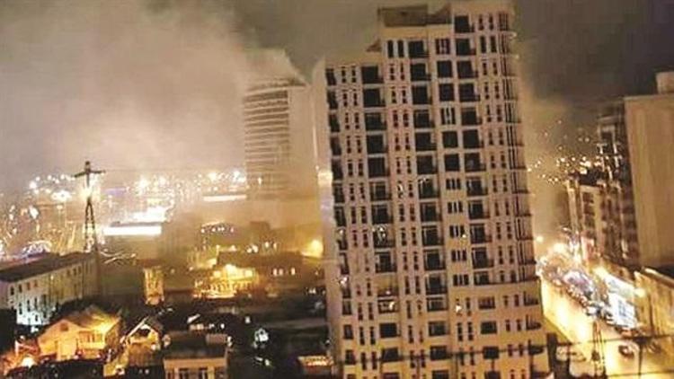 Batumda otel yangını: 12 ölü