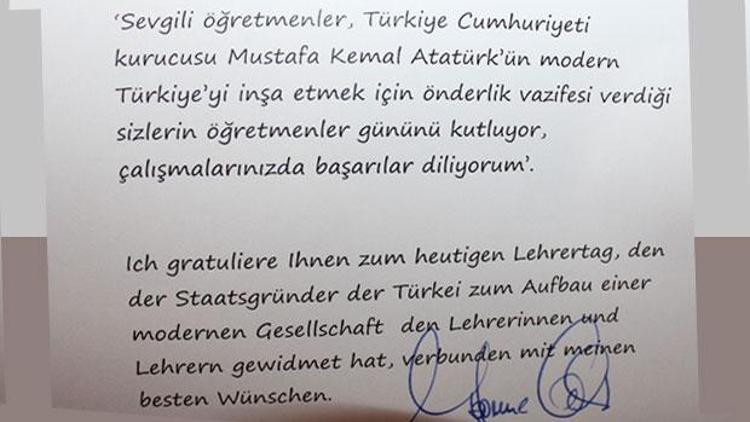 KRV Eğitim Bakanı Türk öğretmenleri kutladı