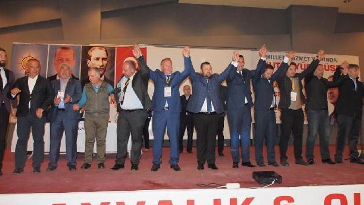 AK Parti Ayvalıkta başkanlığa Kıtay seçildi