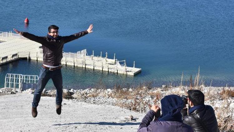 Fotoğraf eğitim alan kursiyerler Yamulada