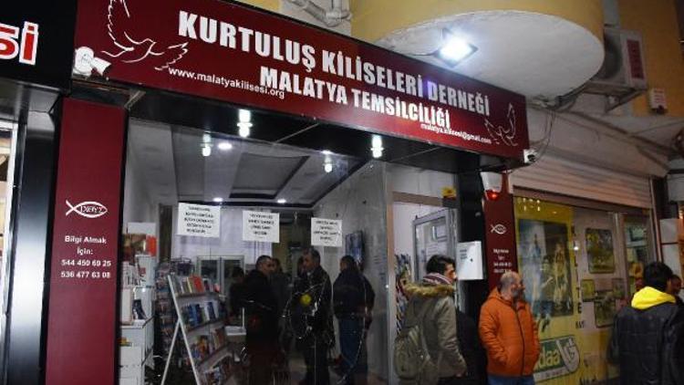 Malatyada Ermeni Cemaatine ait derneğe taş atan şüpheli yakalandı