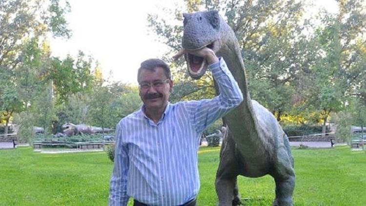 Gökçekten kaldırılan dinozor heykeli ile ilgili açıklama