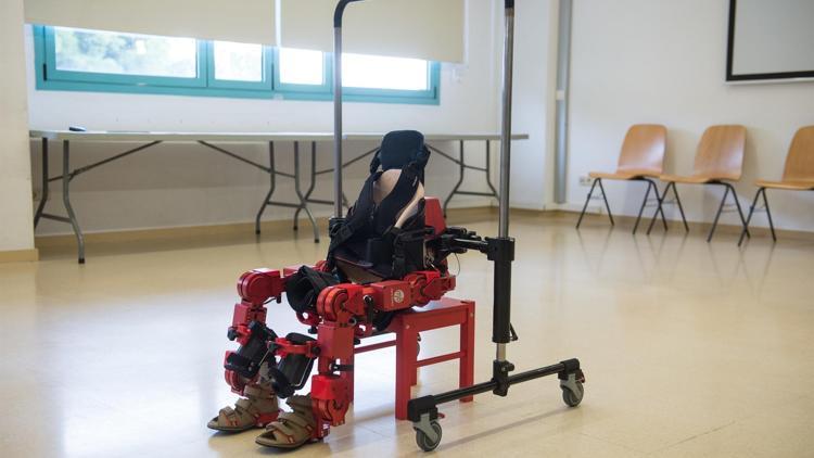 Dünyada bir ilk İşte Eksoskeleton