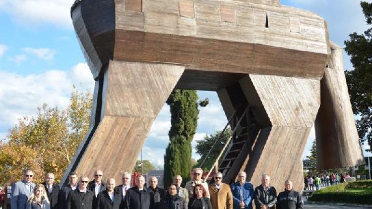 ÇTSOlu yöneticiler Truva Ören Yerini gezdi