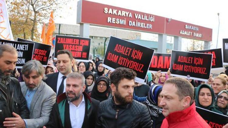 Sivil toplum kuruluşlarından Suriyeli anne ve bebeğinin öldürülmesine tepki