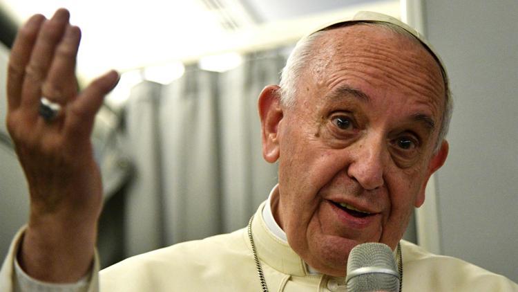 Papa: Arakanlı mültecilerle görüşmemde ağladım